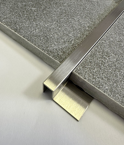 Профиль Juliano Tile Trim SB017-1B-12H Silver  (2700мм) матовый